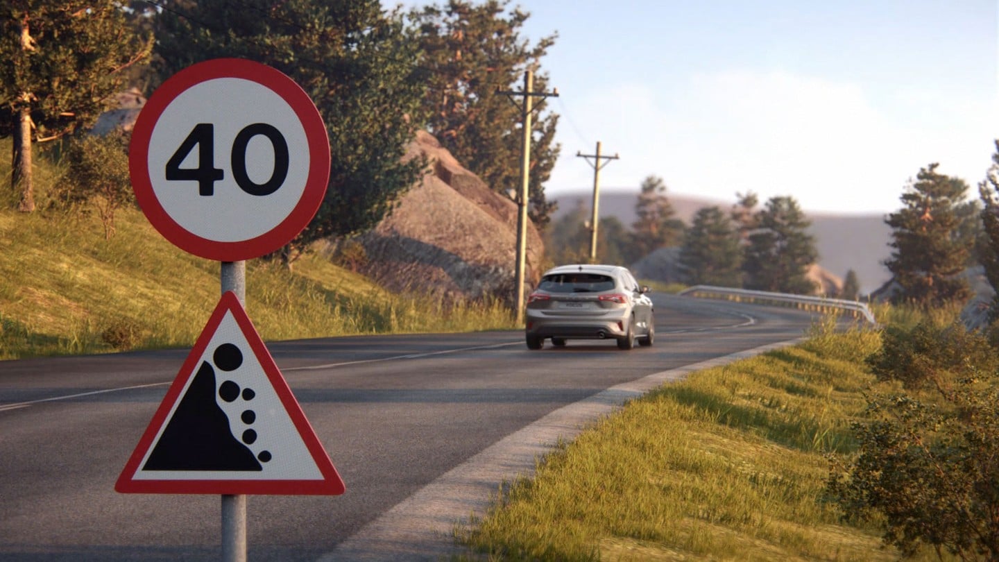 Ford Focus ST – reconnaissance des panneaux de signalisation.