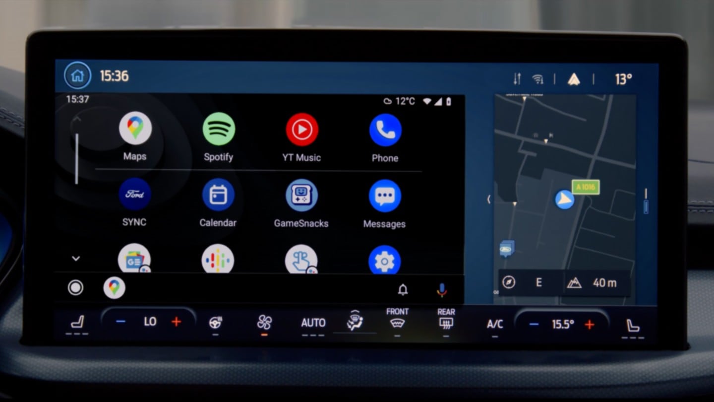 Ford Focus ST – Apple CarPlay et Android Auto.