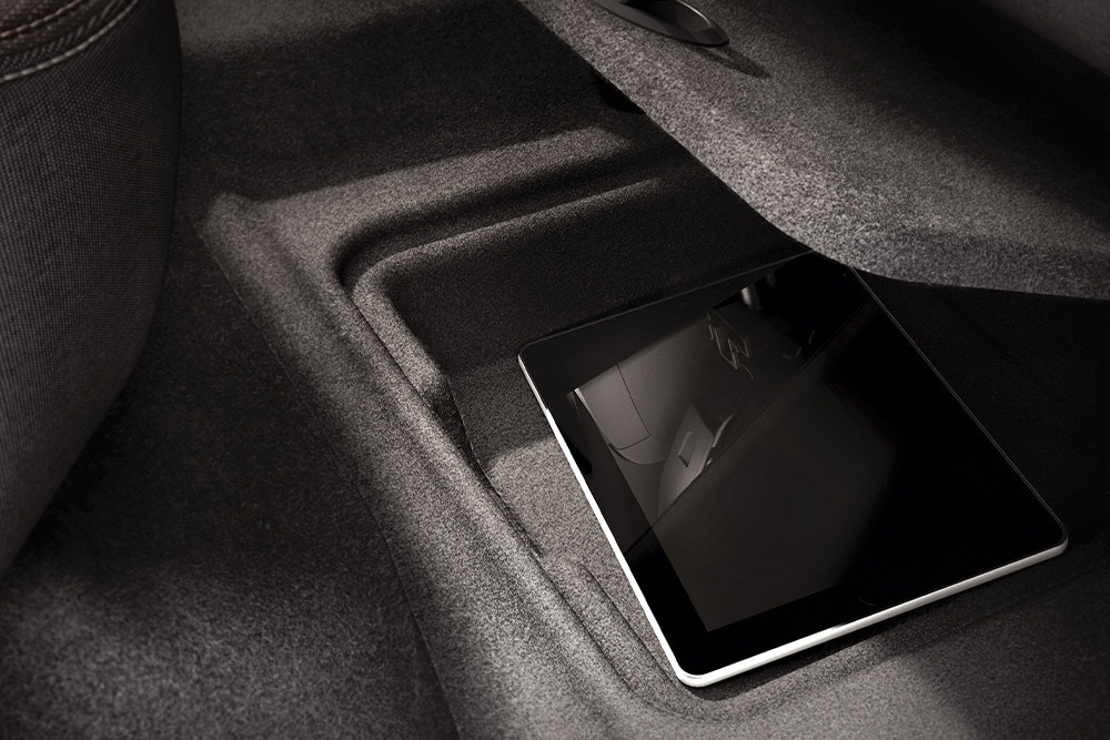 Ford Tourneo Connect, détail des possibilités de rangement