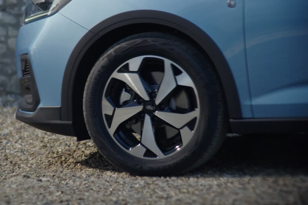 Ford Tourneo Connect, jante en alliage léger en détail