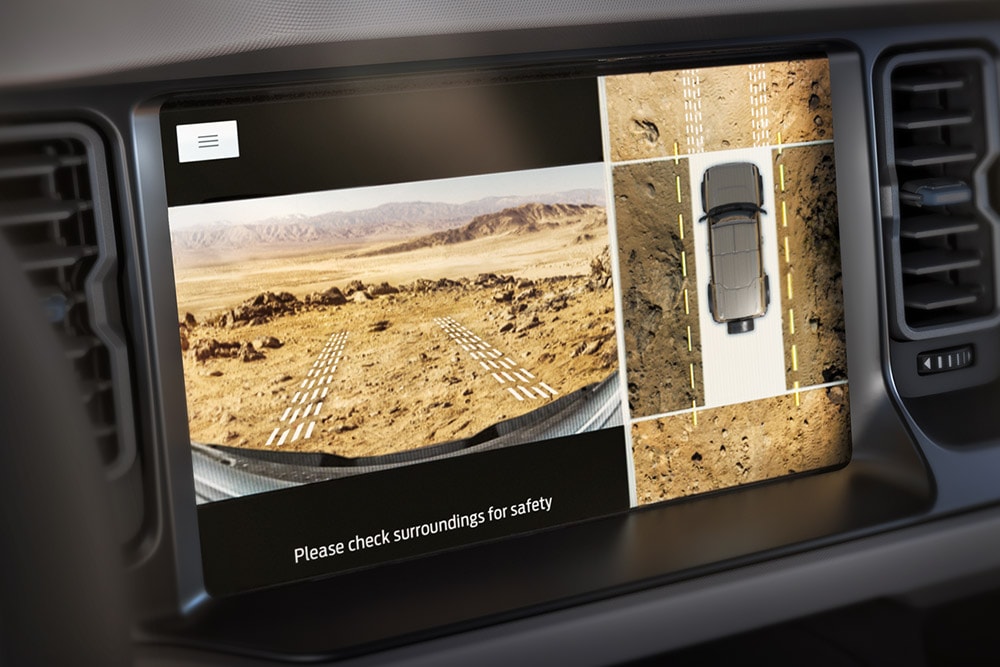 Gros plan de l'écran tactile connecté SYNC 4 du Ford Bronco.