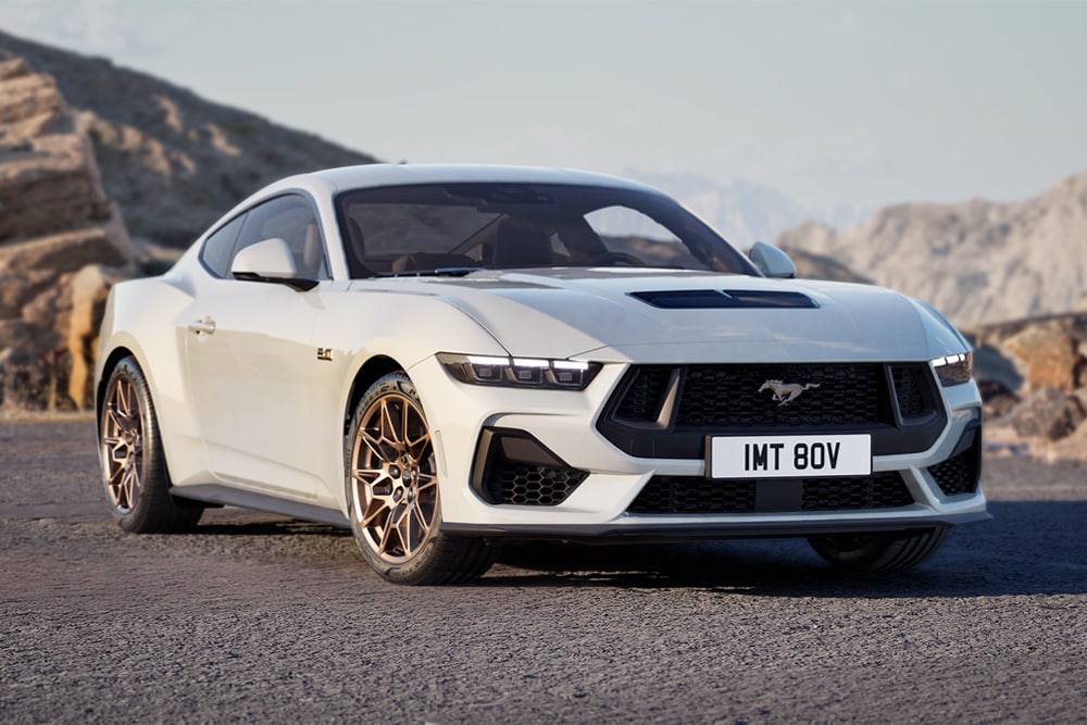 Faites entrer votre Ford Mustang GT dans une nouvelle dimension: découvrez le pack design Bronze.