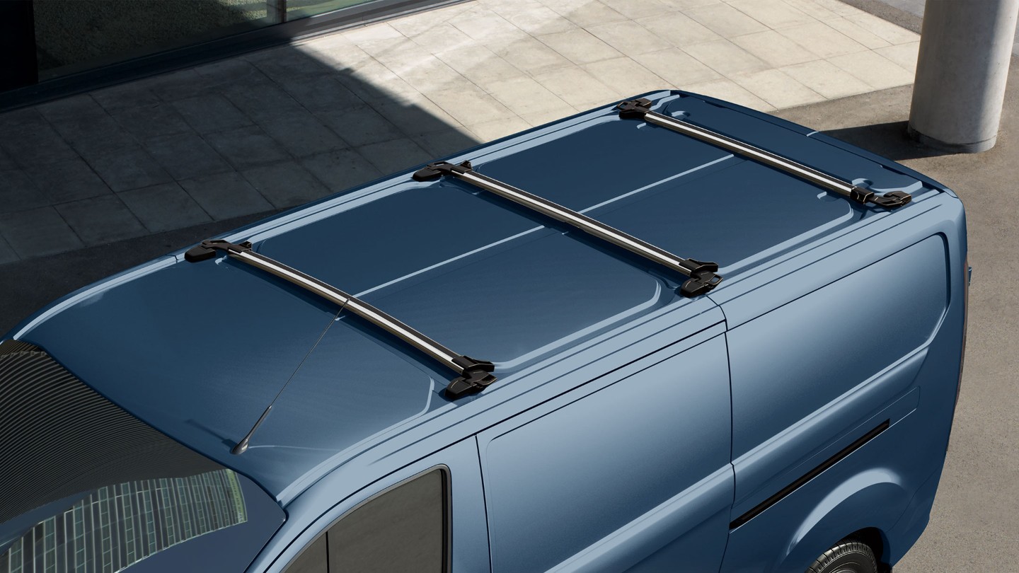 Ford Transit Custom Van couleur bleue, vue du toit avec galerie de toit
