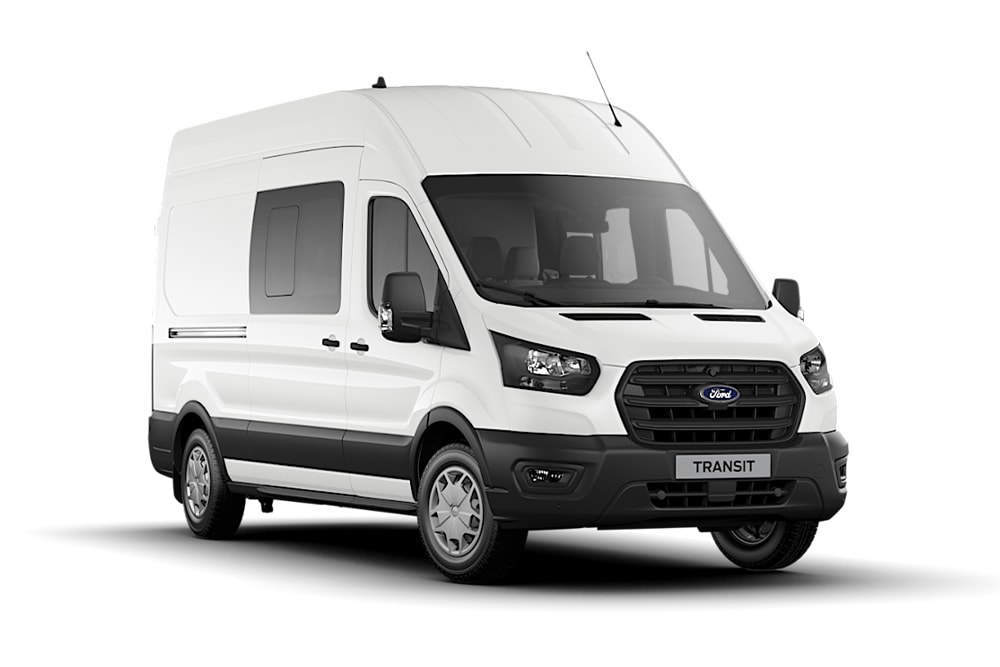 Ford Transit Double Cabine de la série Trend, couleur blanche.