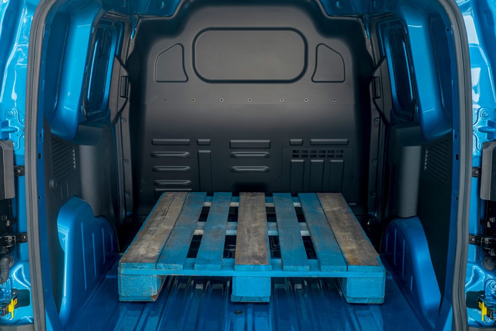 Ford E-Transit Courier – Espace de chargement arrière